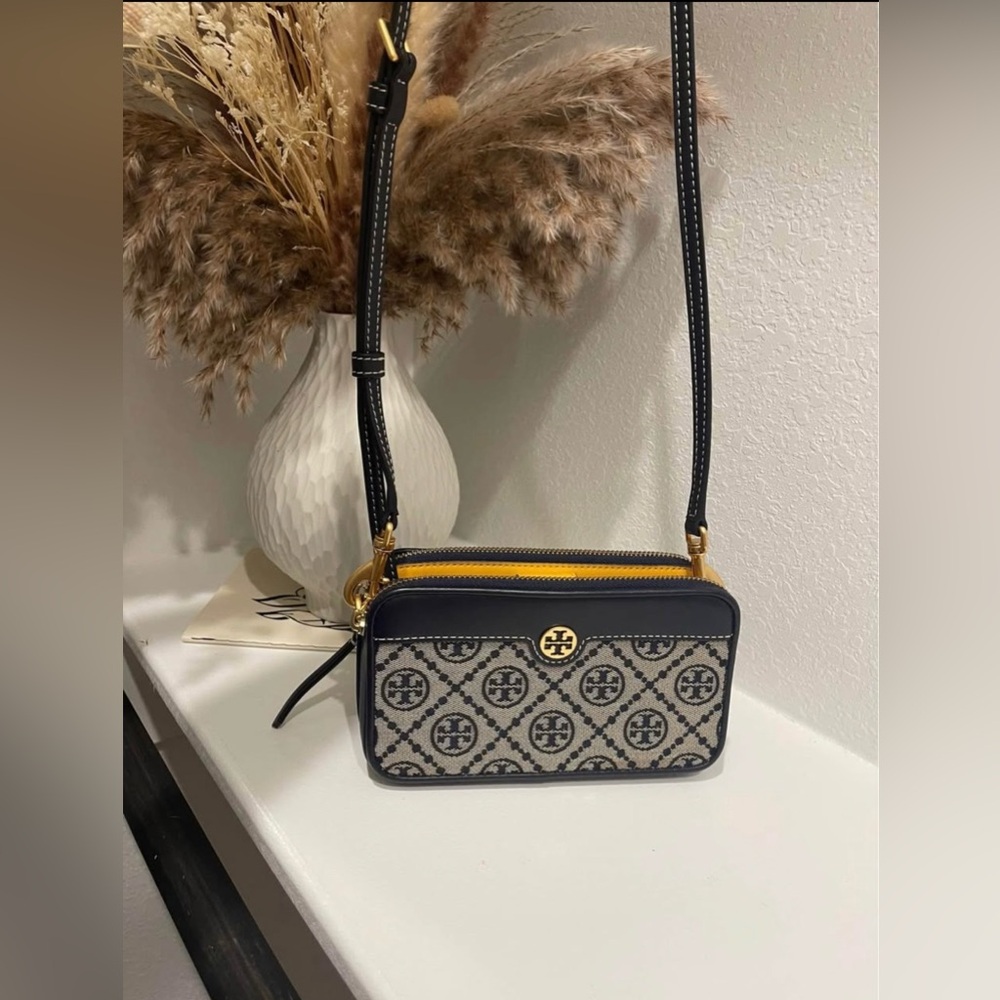 Tory Burch Navy and Gold Crossbody Bag